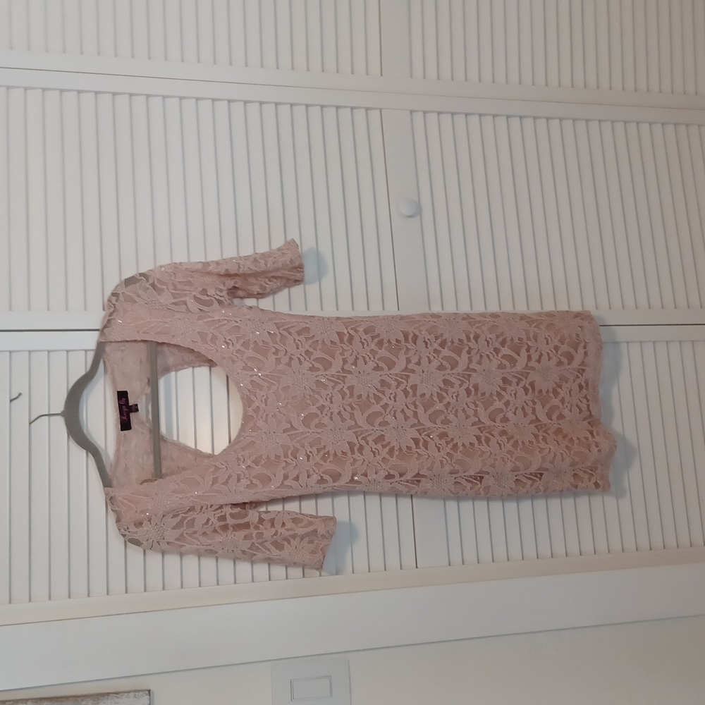 Womens small two layer dress beige 3/4 sleeve sequin lace